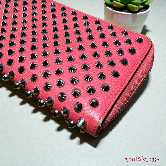 CHRISTIAN LOUBOUTIN - Panettone spiked Pink long wallet - Picture 4 of 13